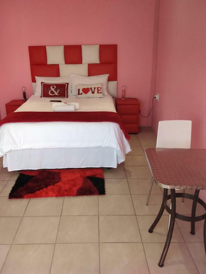 Twilight Breeze Lodge Phuthaditjhaba 외부 사진